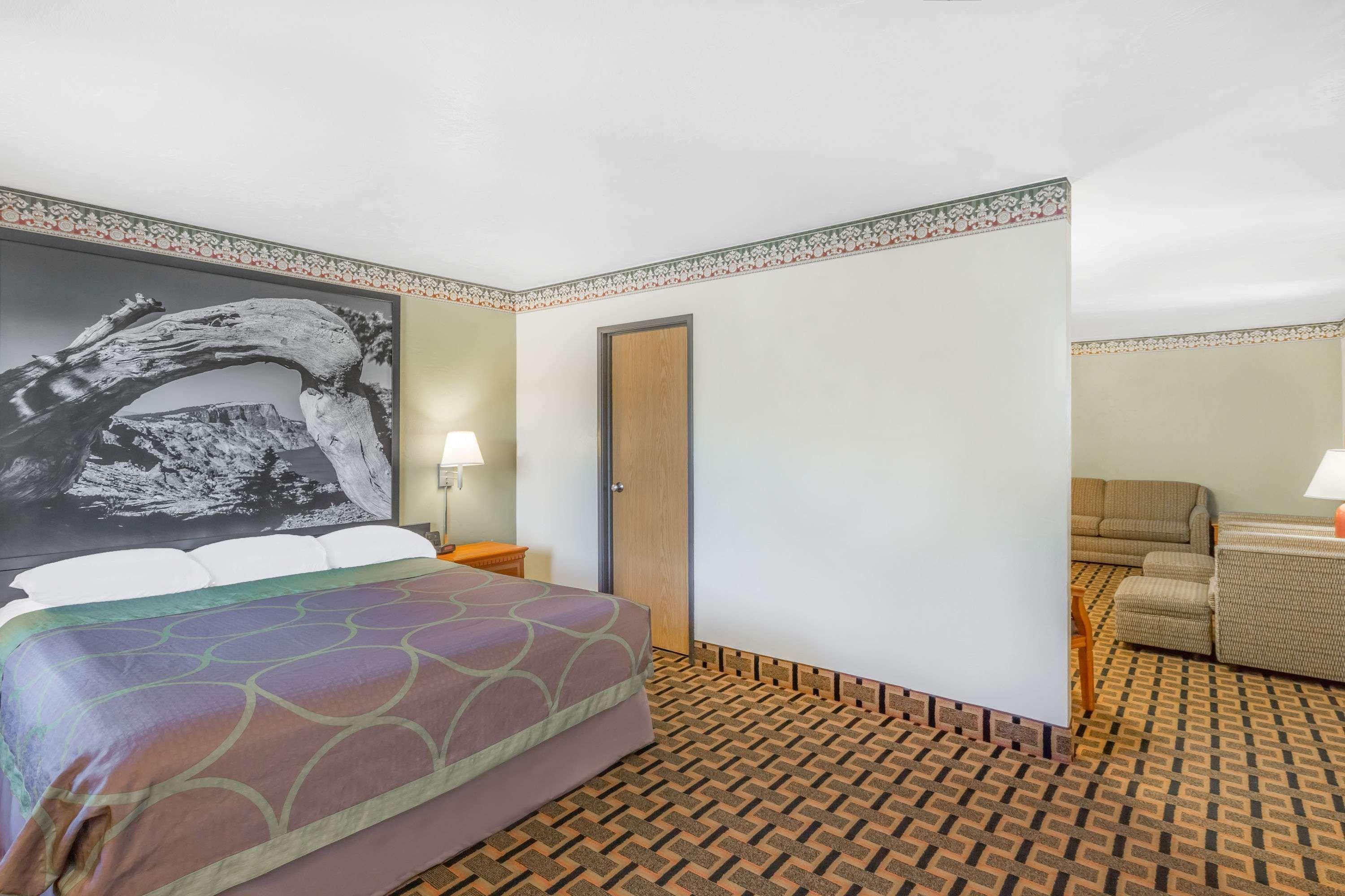 Super 8 By Wyndham Grants Pass Motel Exterior foto